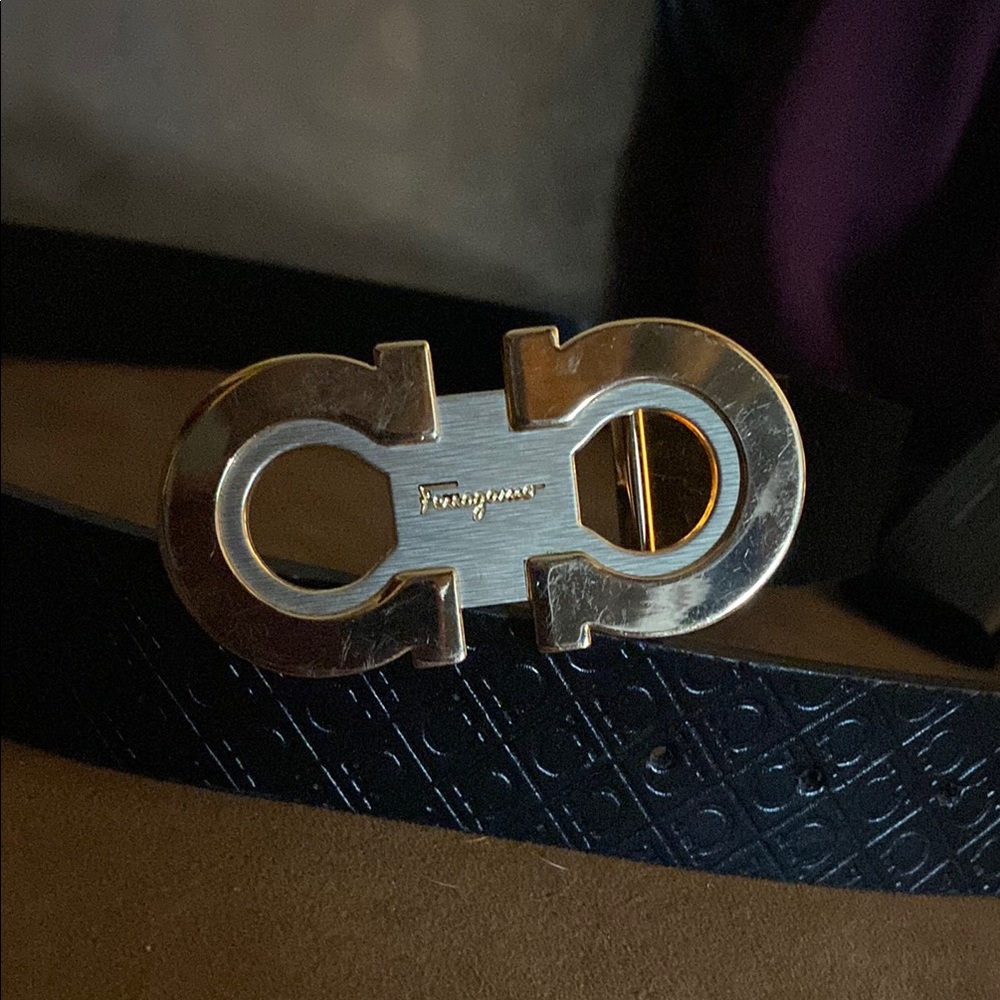 Salvatore Ferragamo Silver and Black Belt with Luxurious Design